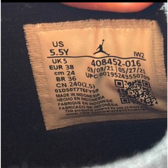 Size 5.5 - Nike Air Jordan 4 Retro GS Red Thunder Men's Shoes Ships Now - Picture 7 of 9